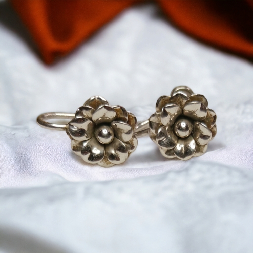 Vintage Sterling Silver Floral Screw Back Earrings Michael Kors